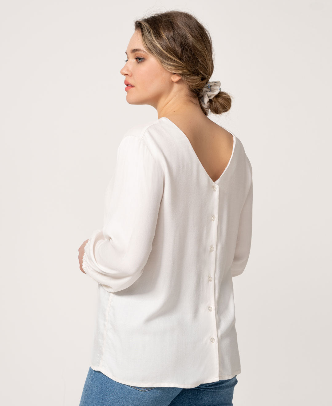 Avec défaut - La blouse réversible en coton bio crème