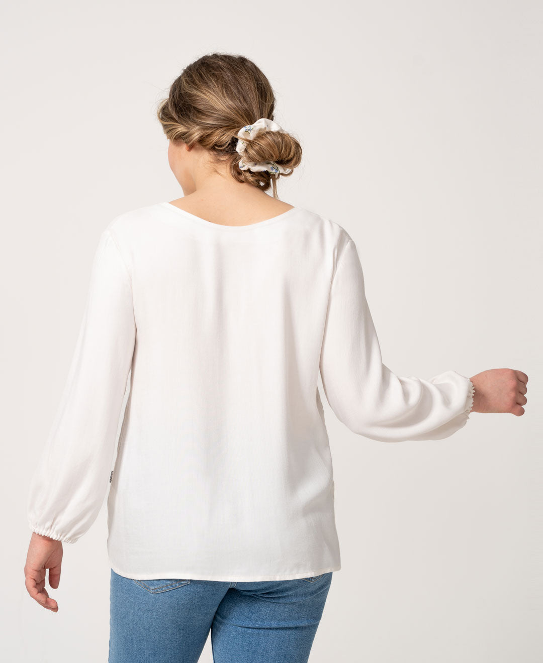 Avec défaut - La blouse réversible en coton bio crème